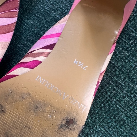 Vintage Square Toe Kitten Heel - Picture 4 of 6